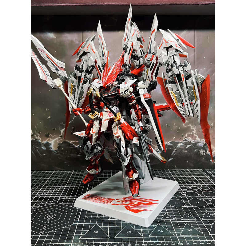 Da Ban 8836mb Style Red Dragon - Model Kit Nemesis 评论和价格