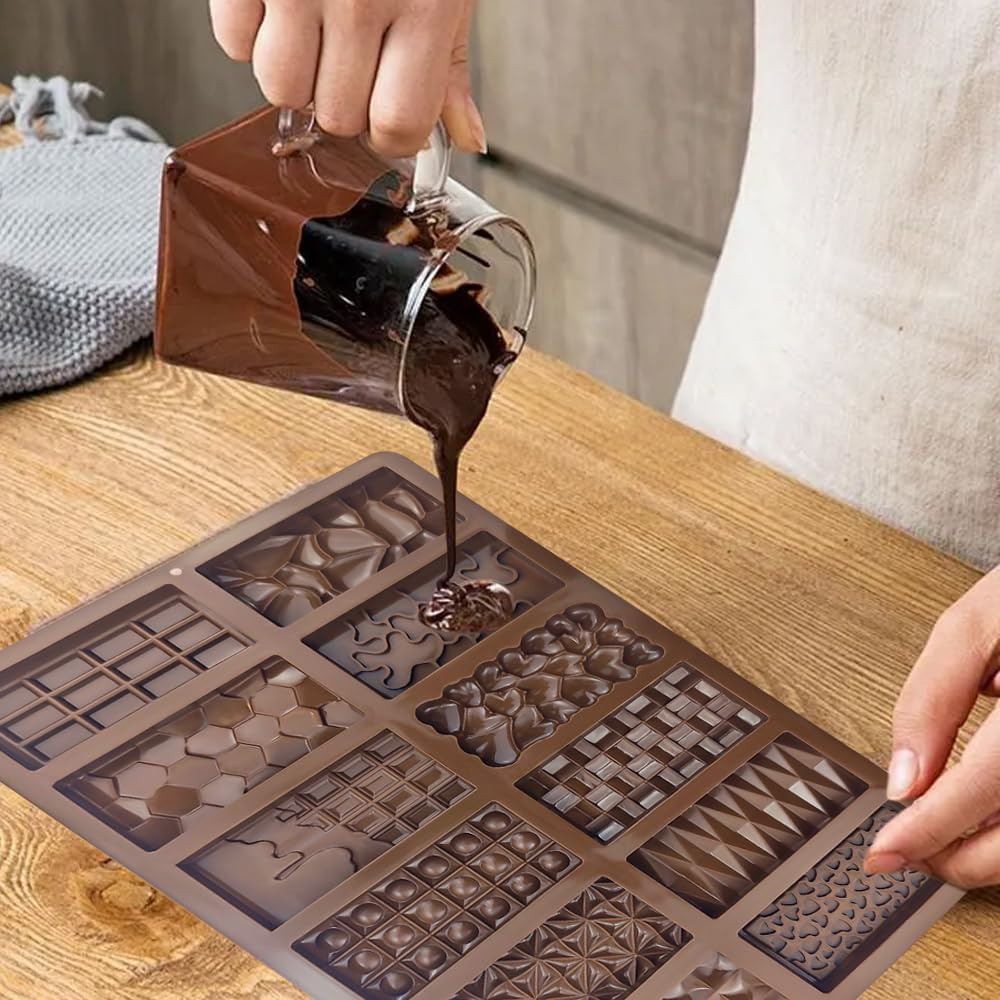12 In 1 Chocolate Molds Dubai  - Model Kitchen Set 评论和价格